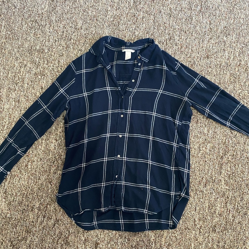 H&M navy plaid top
